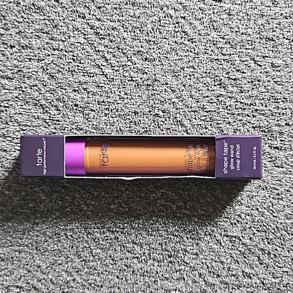Tarte Shape Tape Glow Wand in: Ablaze - Picture 3 of 8